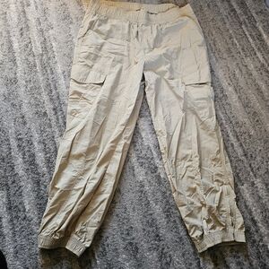 Old Navy Khaki Quick Dry Cargo Windbreaker Pants, Size XL